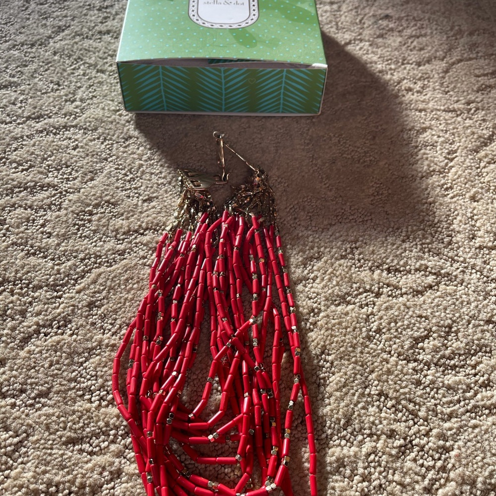 Stella & Dot multi strand coral and gold bead statement necklace